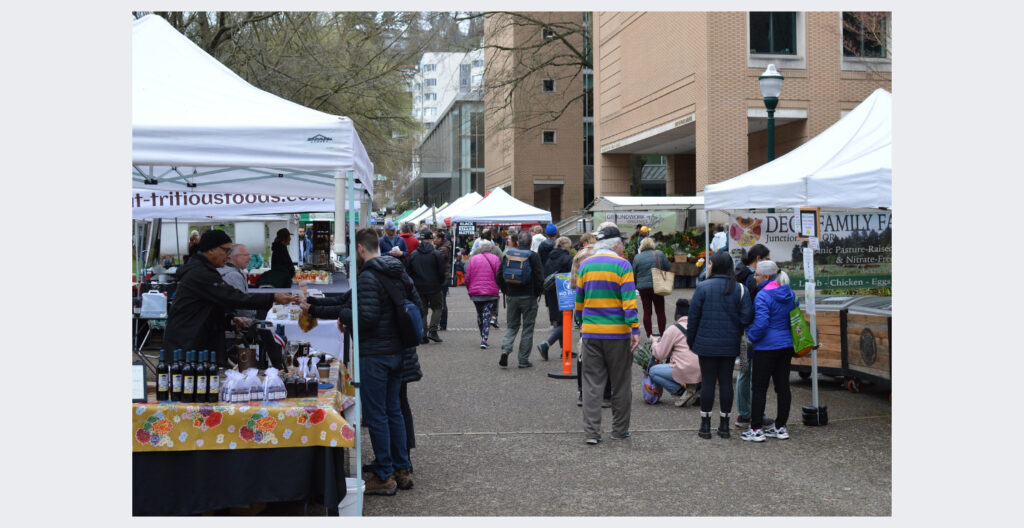 photo of shoppers at a winter farmers market