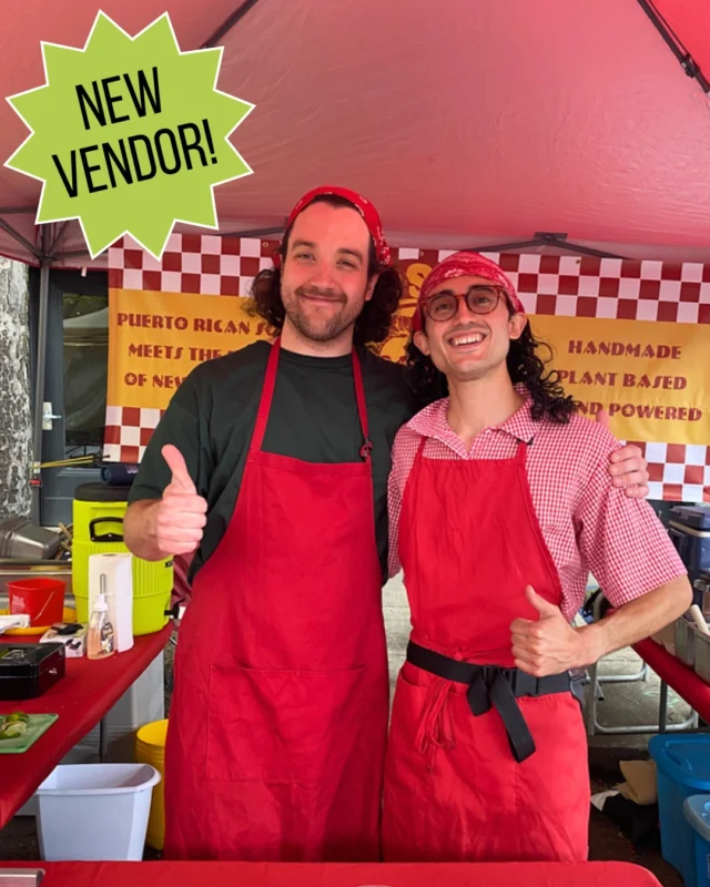 Say hello to Rosa's Nuyorican now at Kenton Farmers Market! 
Experience a vegan remix of Puerto Rican soul food with NYC flavors.
We are thrilled to have this local hot food business, owned & operated by two friends, who are combining their cultures, traditions, and experiences to create unique dishes. (i.e., leek mofongo made with smashed plantains, onions & garlic and smoky rice paper chicharrón)
Using local ingredients sourced from local farms, Rosa's Nuyorican cooking blends the best of both worlds: hearty comfort food with fresh, seasonal produce. Their menu rotates seasonally, fusing East Coast and tropical flavors with local Northwest produce and grains.
Be sure to stop by their booth this Wednesday and order a Nuyorican bowl with a deli salad side and a virgin mojito (swipe to see a pic)!
Rosa's Nuyorican is scheduled to be at Kenton Farmers Market weekly through the season!
Kenton Farmers Market
Wednesdays, 3 - 7 pm
Located at N Denver & McClellan